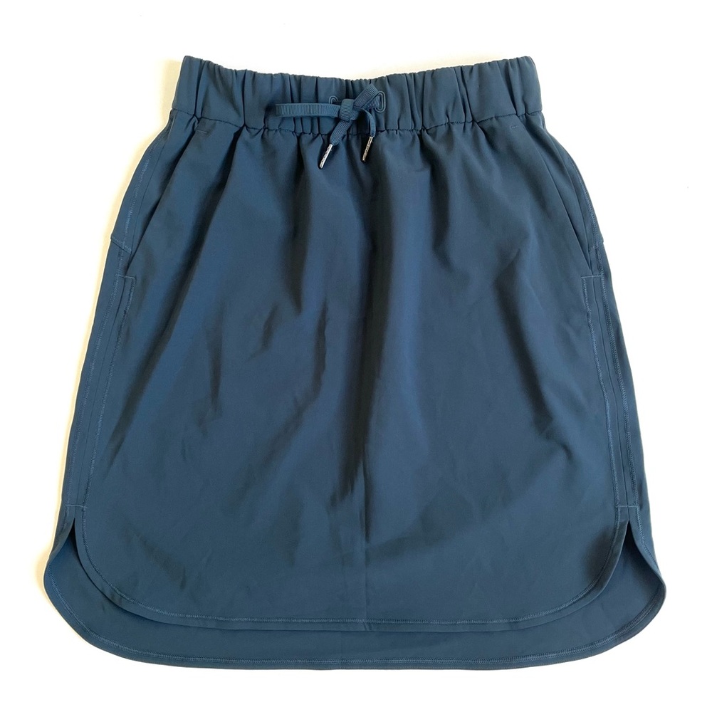 Lululemon Green On The Fly Pencil Skirt